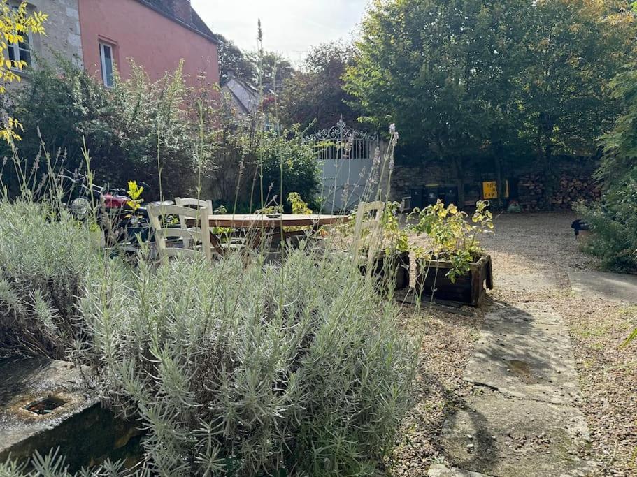 Petite Maison Independante Avec Parking Vétheuil Esterno foto