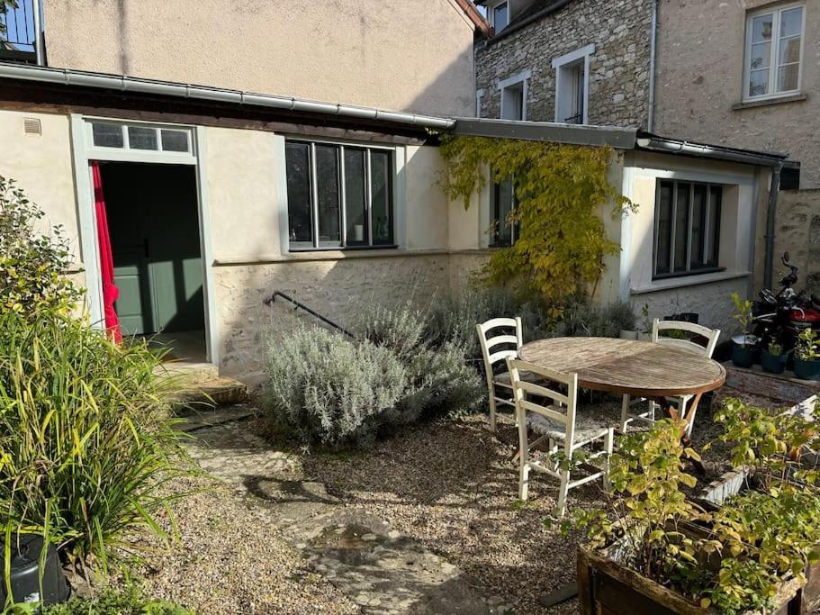 Petite Maison Independante Avec Parking Vétheuil Esterno foto