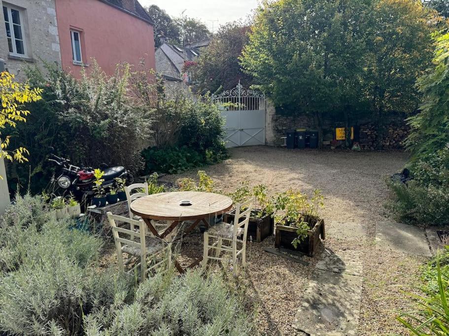 Petite Maison Independante Avec Parking Vétheuil Esterno foto